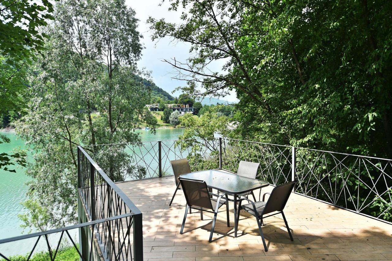 Mira By Atra Bed & Breakfast Tesila ภายนอก รูปภาพ